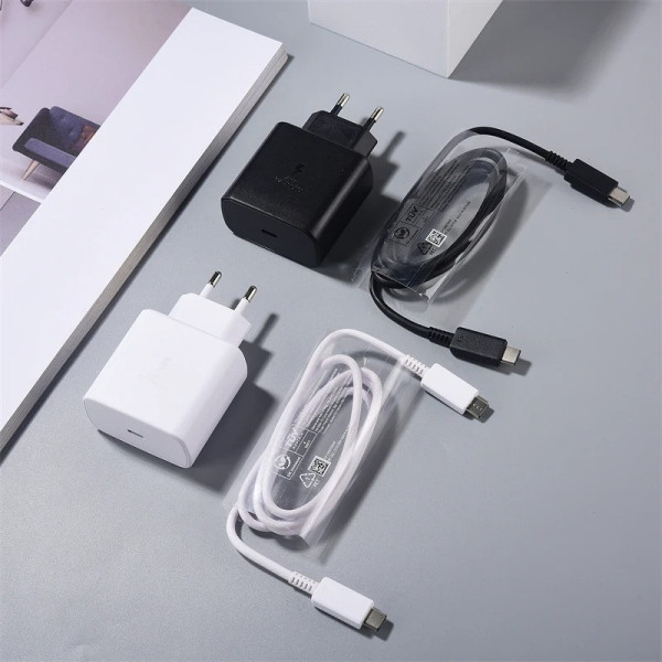 Сетевой адаптер 45W с кабелем Type-C/Type-C для быстрой зарядки
