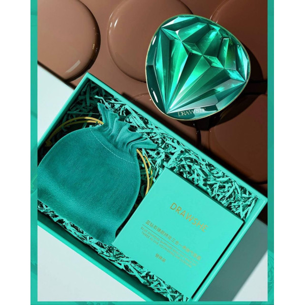 Трехцветный тональный кушон Drawshe Emerald Crystal Glow, увлажнение, сменный блок 24 г