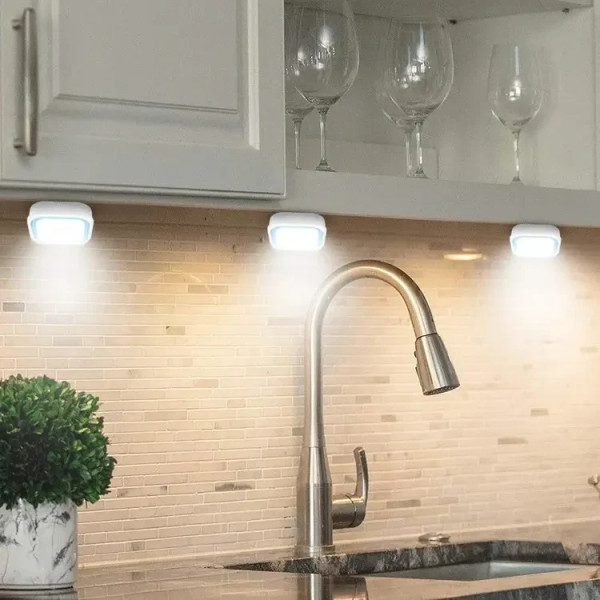 Комплект светодиодных светильников с пультом и таймером LED Light with Remote Control Set (3 светильника)