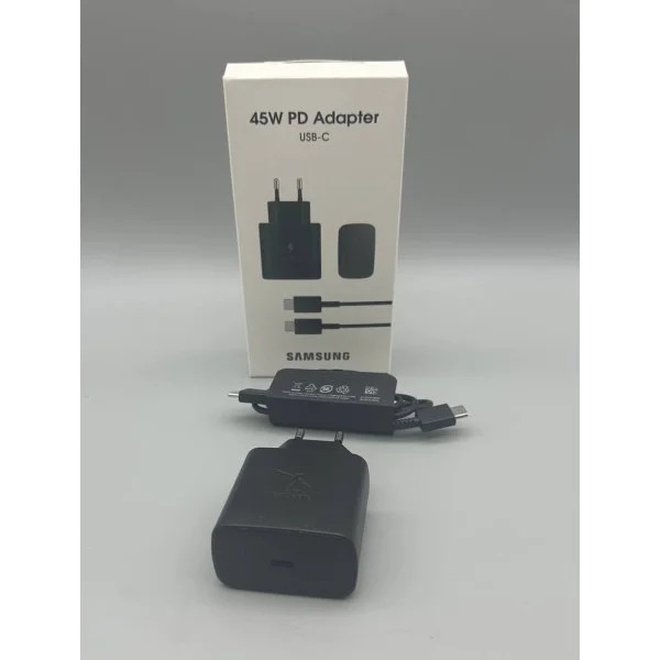 Сетевой адаптер 45W с кабелем Type-C/Type-C для быстрой зарядки PD3.0 Черный