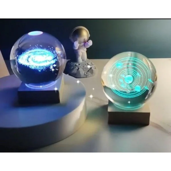 Хрустальный шар с LED подсветкой 3D Млечный путь, ночник с RGB эффектом и деревянной подставкой