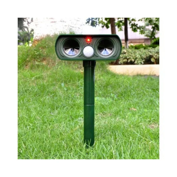 Солнечный ультразвуковой отпугиватель Solar Animal Repeller для сада и огорода